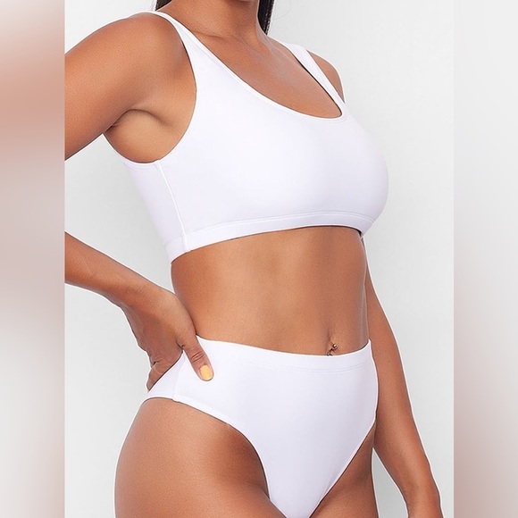 NWT Frederick’s of Hollywood White Vedra Bikini w/Built-In Bra & High Waist, S - Picture 4 of 10